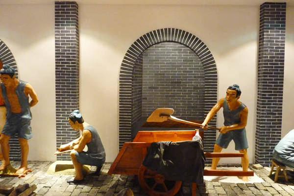 �����S÷�ƘI(y��)���Ļ�չʾ�^�龰����B