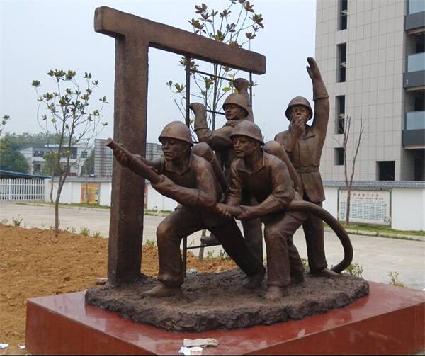 �|����������