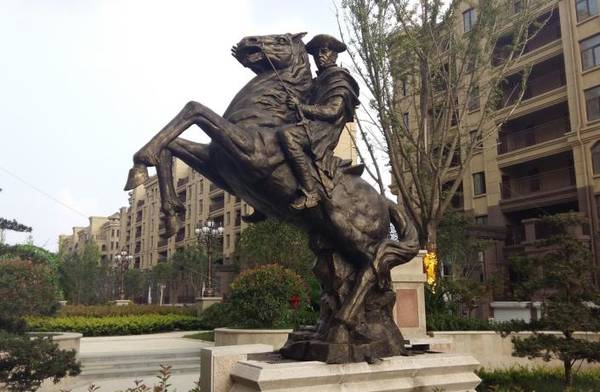 ���(y��ng)ͬ�N�خa(ch��n)�u�(y��ng)�(xi��ng)Ŀ