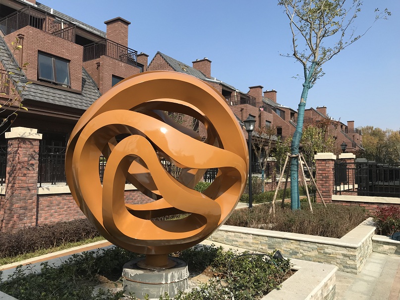 �Ϸʰ������e���^(q��)