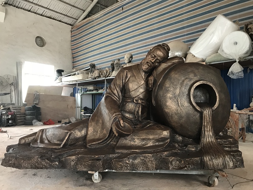 ����������